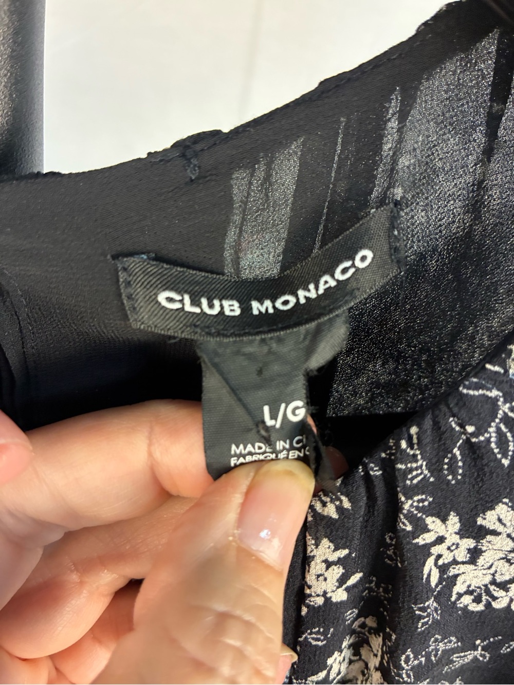 Club Monaco 100% Silk Accordion Pleat Mixed Print Tunic L - Picture 7 of 11